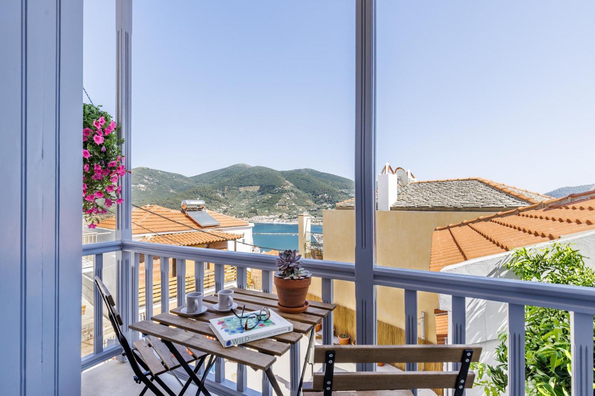 The Botanist Guesthouse Skopelos Exterior foto